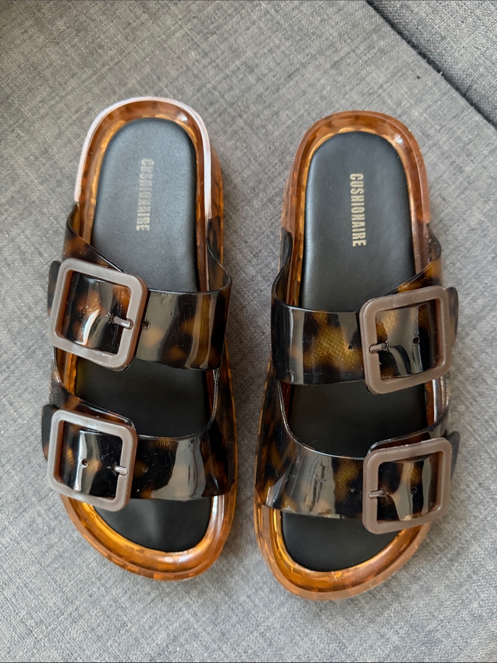 Cushionaire Tortoise-Pattern Double Buckle Slide Sandals - Brown/Black